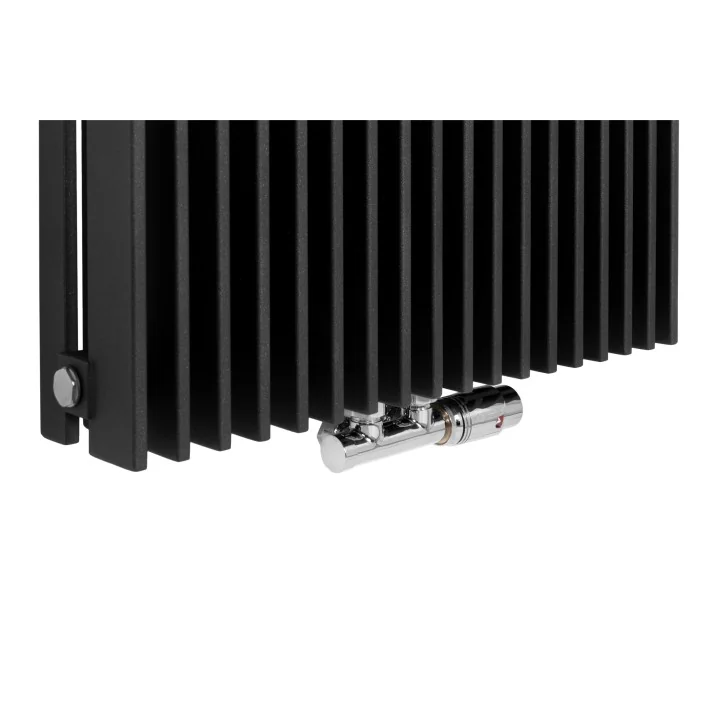 Zawór termostatyczny zespolony Multiflow chrom, w figurze kątowej prawej, dopasowany do grzejnika dekoracyjnego Samum 2, o wymia