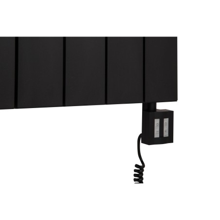 Grzałka elektryczna KTX4 1000W czarna podłączona do grzejnika dekoracyjnego pionowego Drama 180x56 w kolorze czarnej struktury. 